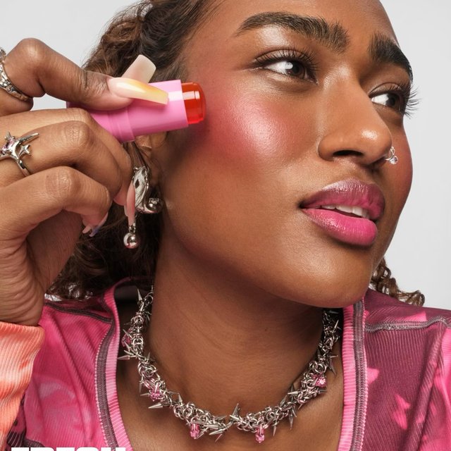 Assorted lip + cheek shades